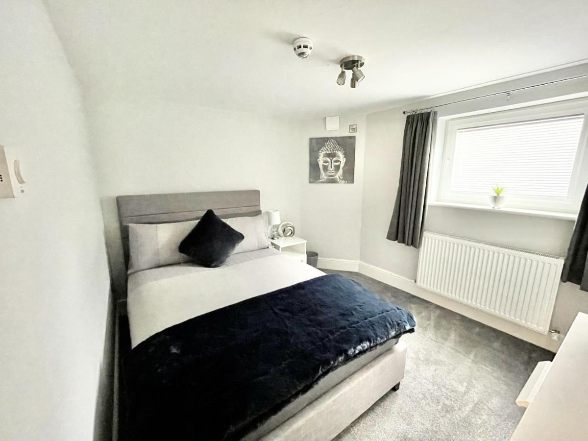 Lymm Living Hotel Warrington  Exterior foto